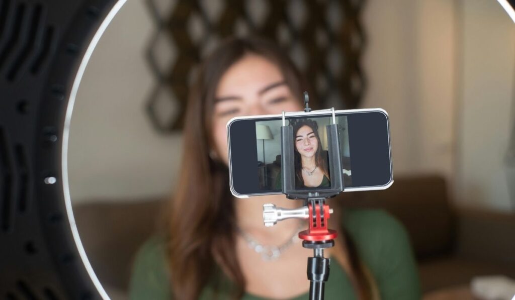 Carrière : évoluer de freelance à studio UGC